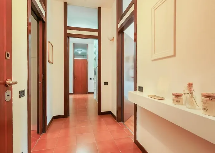 Lägenhet La Finestra Sul Giardino